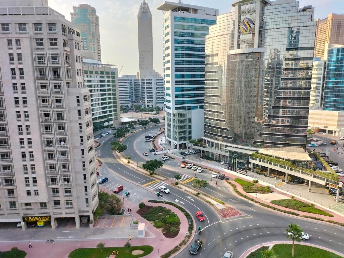 Amazing 2 Bed In Tecom 6 Pax Dubai