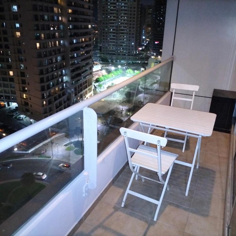 Amazing 2 Bed In Tecom 6 Pax *